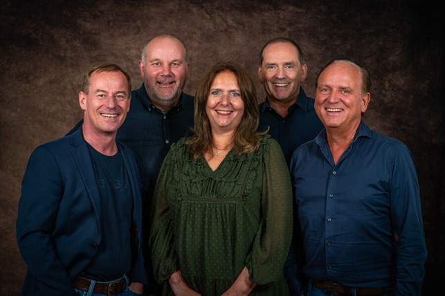 Hanny Hill Blue Night